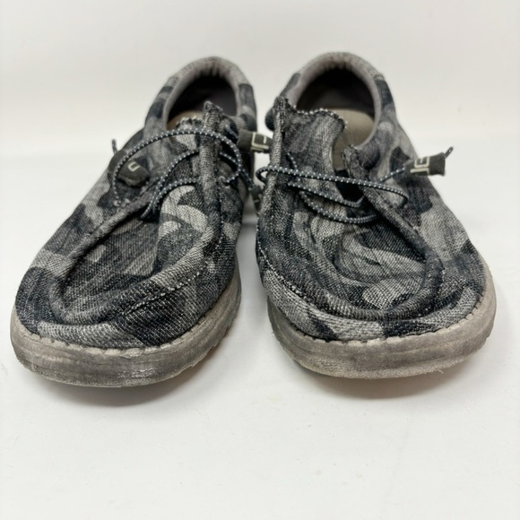 HEY DUDE Men’s Gray WALLY CAMO TWEED Washable Lightweight Chukka Shoes Size 8 - Picture 2 of 9